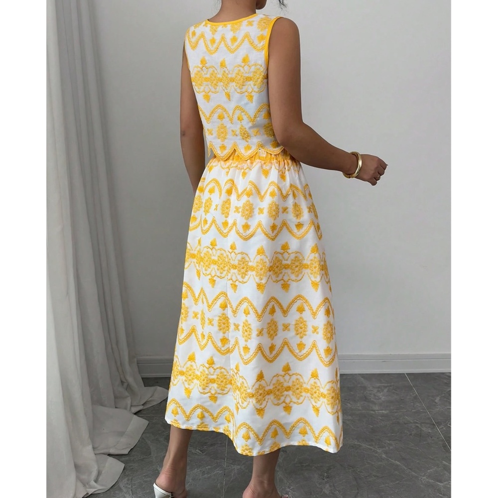 Boho Floral Embroidered Sleeveless High Waisted Midi Skirt set - Picture 2 of 6